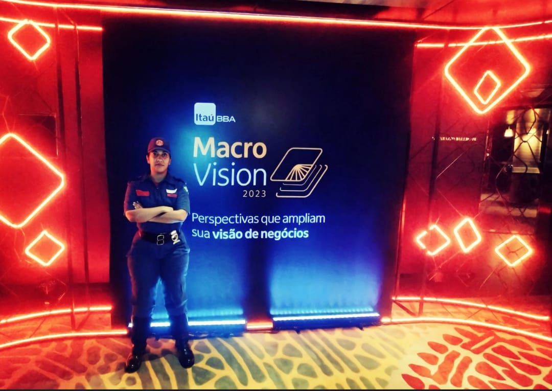 Equipe Observare em evento